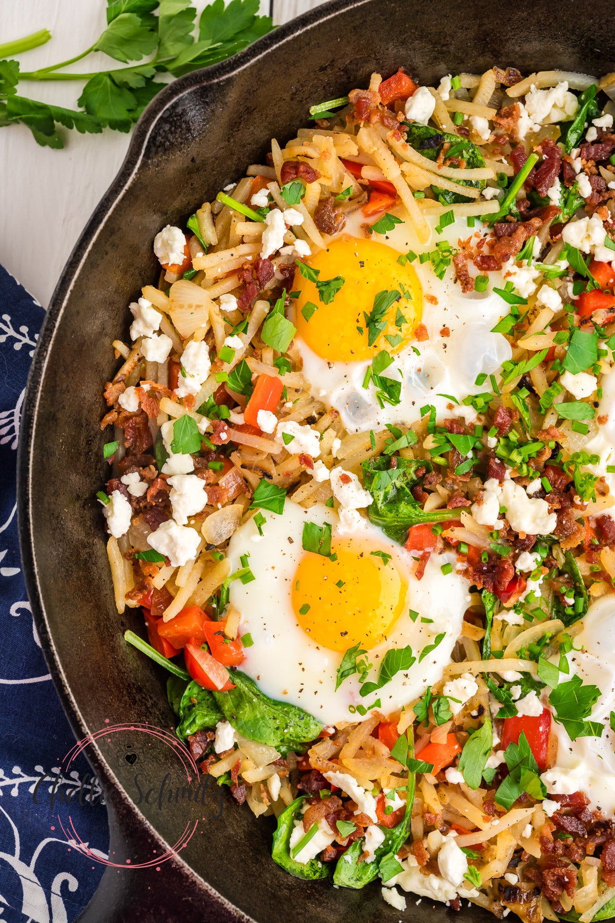 Breakfast Skillet with Spinach, Bacon, and Feta